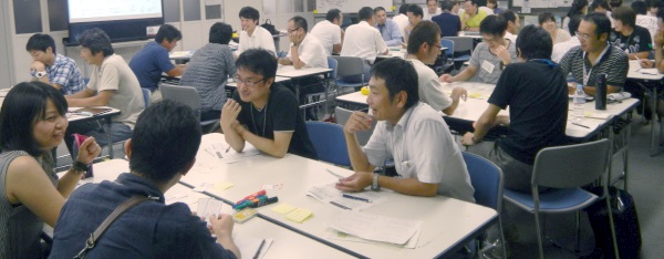 tsu_ideaworkshop_02_Brainstorming-Card_and_HAKAI_buresuto.jpg